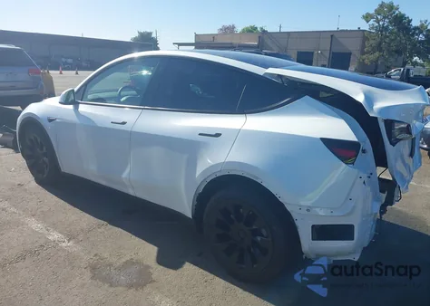 2023 Tesla Model Y Awd/Long Range Dual Motor All-Wheel Drive из США, поврежденный, VIN 7SAYGDEE8PF705377